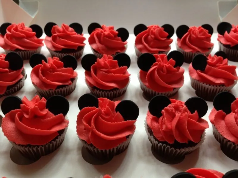 Jarita's Cookies: Minicupcakes y Galletas Mickey Mouse