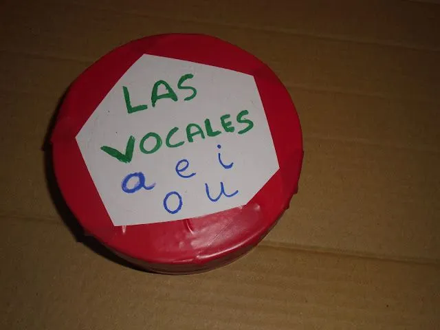 La jirafa: 47 - A, e, i, o, u