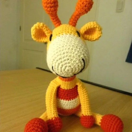 Jirafa Amigurumi - Patrón Gratis en Español - Click aquí para ver ...