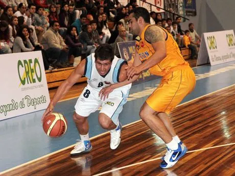 Con ocho jugadores en cancha Osorno Básquetbol perdió 75-78 contra ...