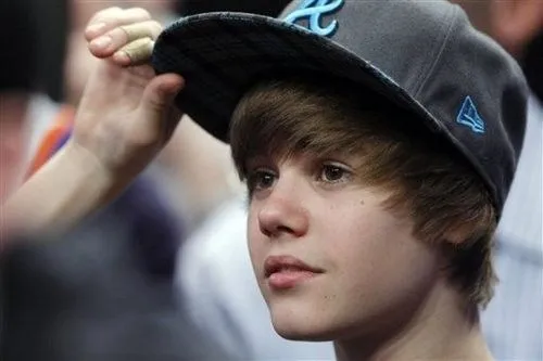 justin_bieber_gorra_newera_152 ...