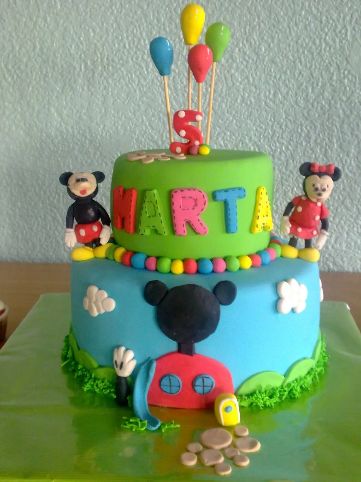 Karma's cakes: Tarta Mickey y Minnie para Marta