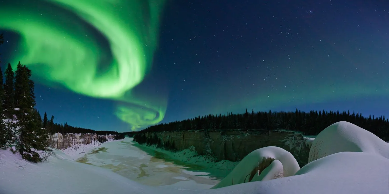 KEH Camera Blog: Preparing To Shoot The Aurora Borealis