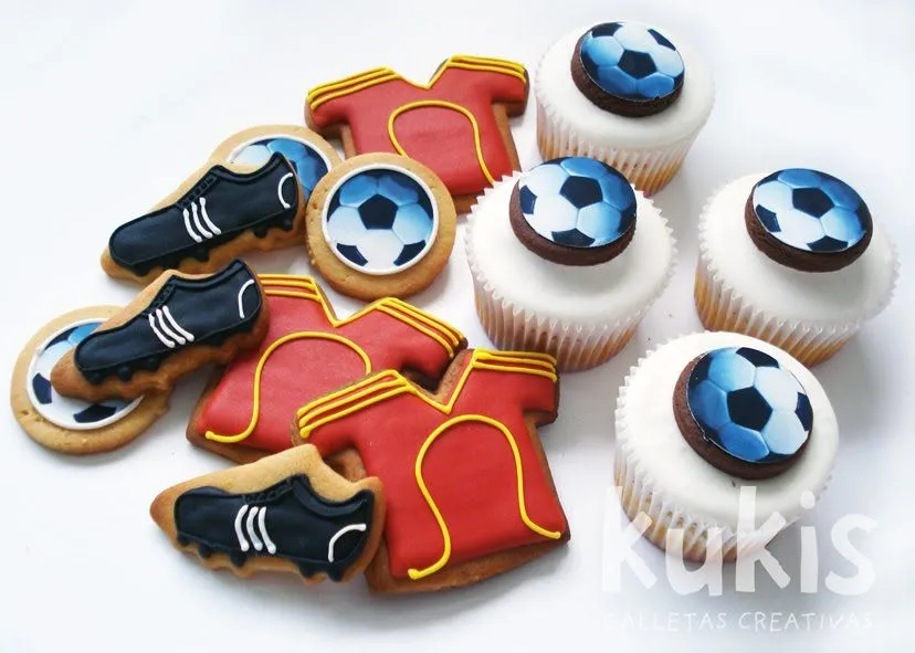 kukisfiesta: Haciendo Cupcakes para el mundial!