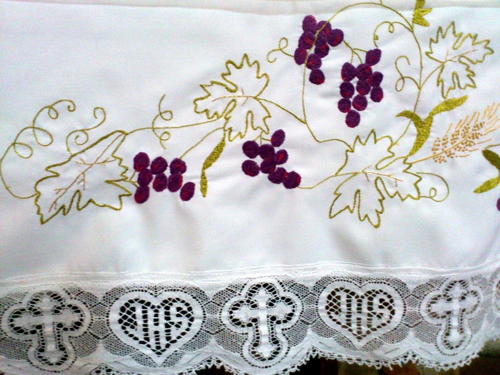 LABORES PILAR JARTÍN: MANTEL DEL ALTAR DE SANTIAGO APÓSTOL ...