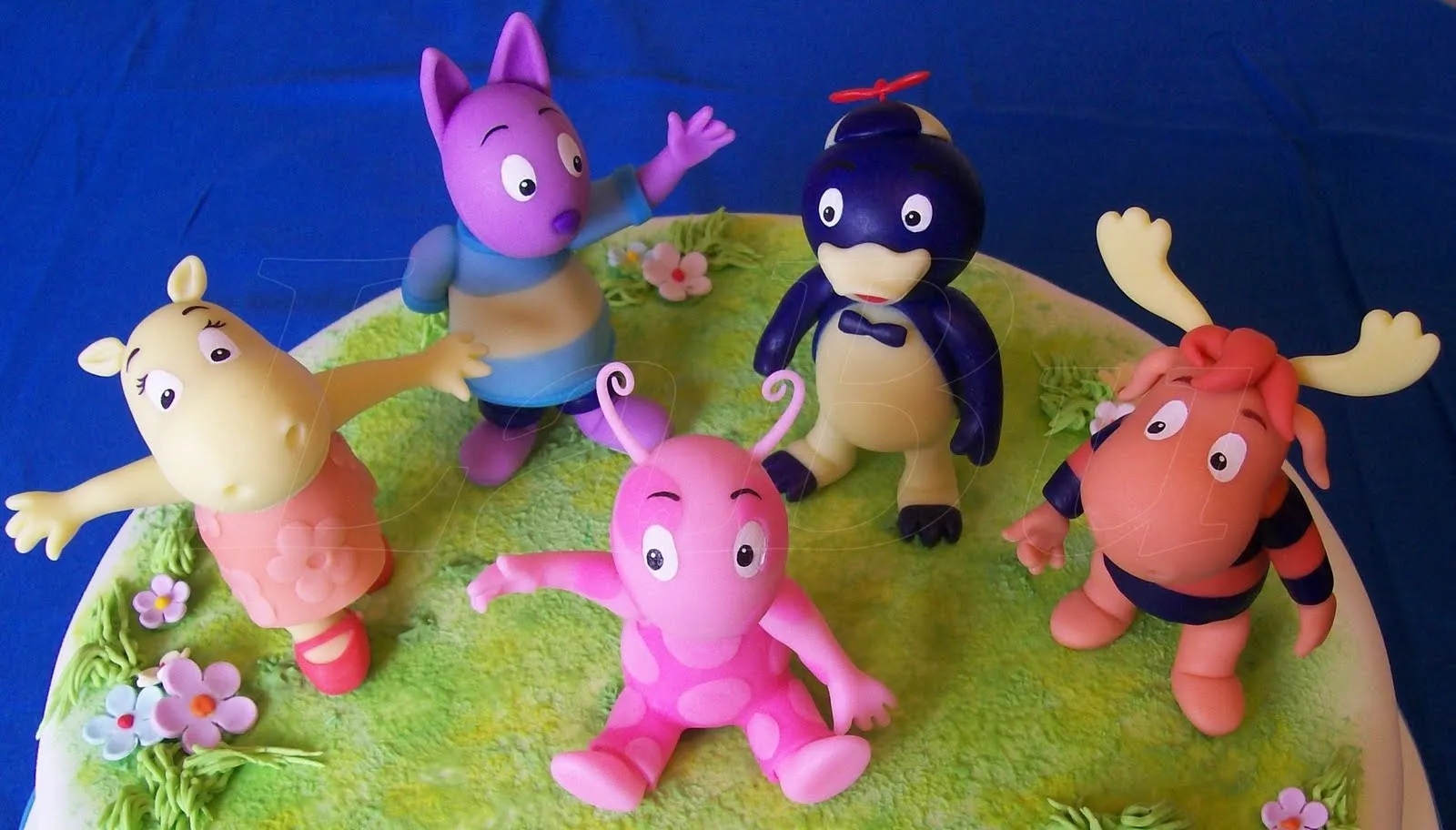 LaBu: Backyardigans II