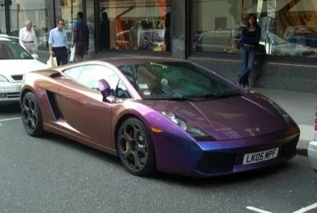 Lamborghini Gallardo con pintura perlada: distinto ángulo de ...