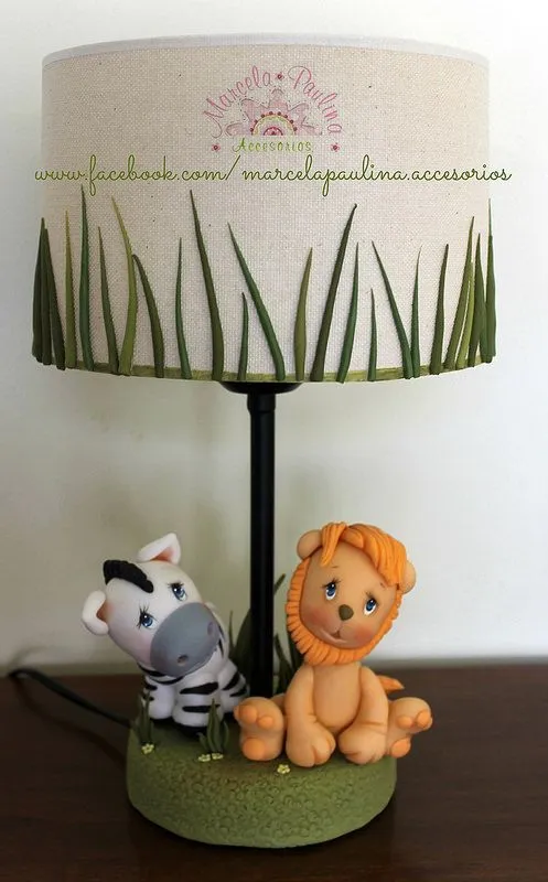 Lampara inspirada en "Animales de la Selva" | clay | Pinterest