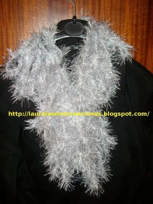 Laura Ivonne Creaciones - Cuello tipo bufanda gris en crochet ...