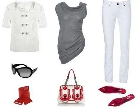 lavando los trastes se veia tan linda traia su cabello agarrado en dos ...