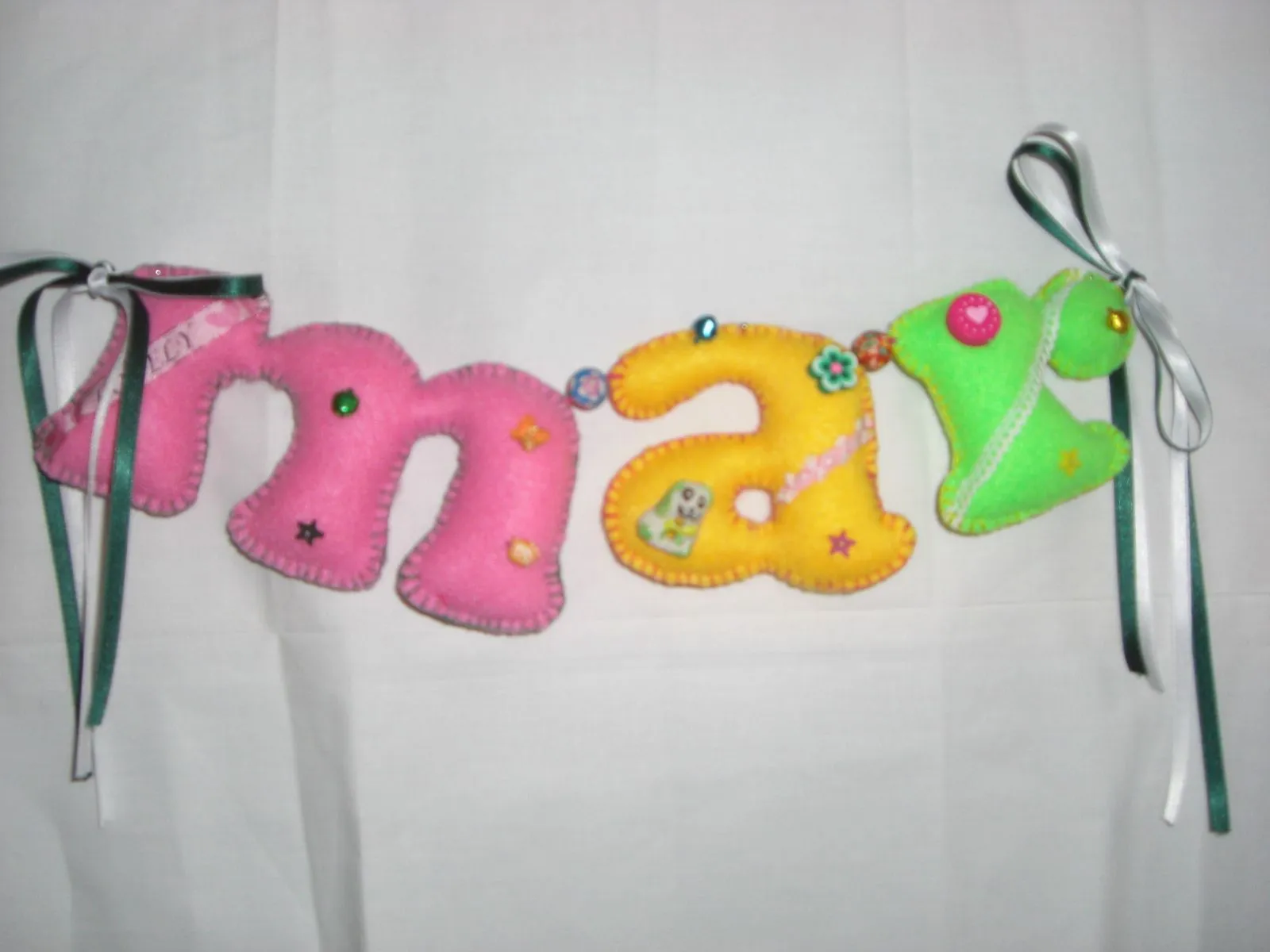 Letras decoradas para formar nombres, ideales para regalos a bebés ...