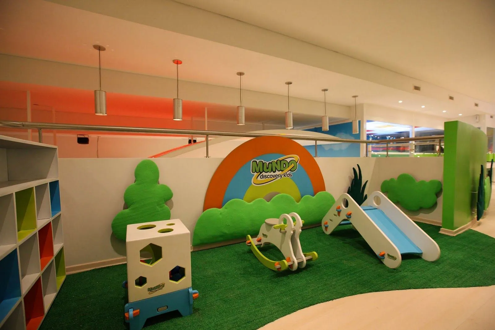 MI LIBROTEKA: Mundo Discovery Kids, 1º concept Store de América Latina