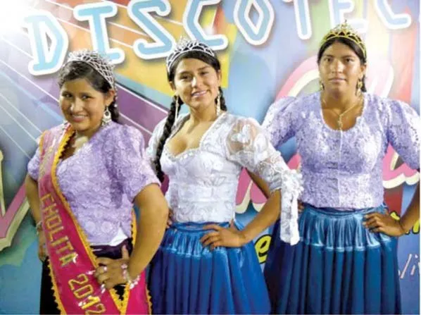 Lilian Orellana es Miss Cholita 2012 | ENTRADAS FOLKLORICAS DE BOLIVIA