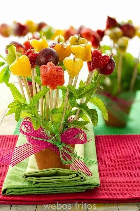 LiliBaby: Algunas Ideas para decoracion de Brochetas de Frutas