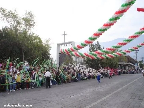 Lineas de globos para fiestas patrias | SDANALU (Globos y FX) lo ...