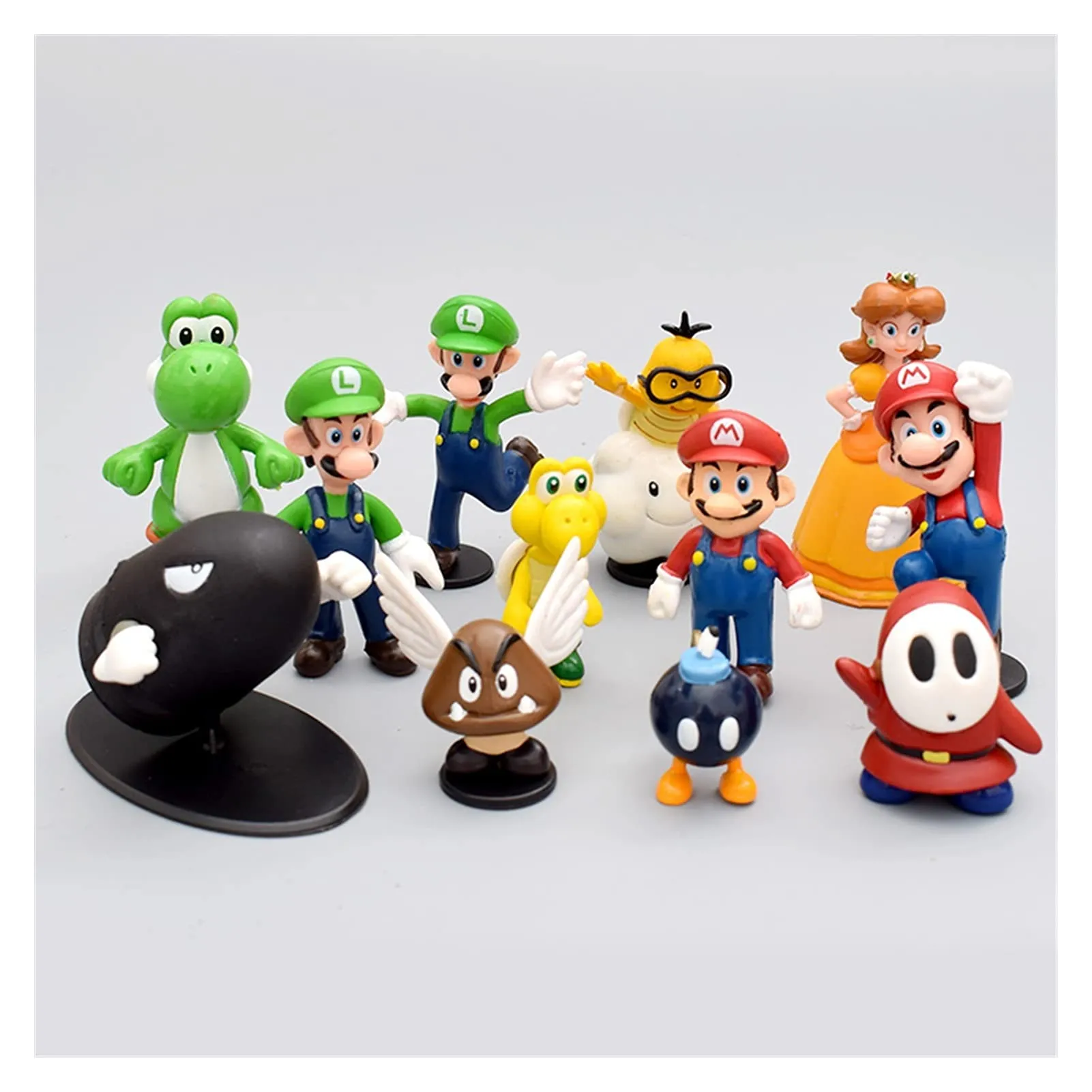 LINLIN 18pcs / lote Super Mario Bros PVC Figuras de acción Juguetes  Juguetes Yoshi Peach Princess Luigi