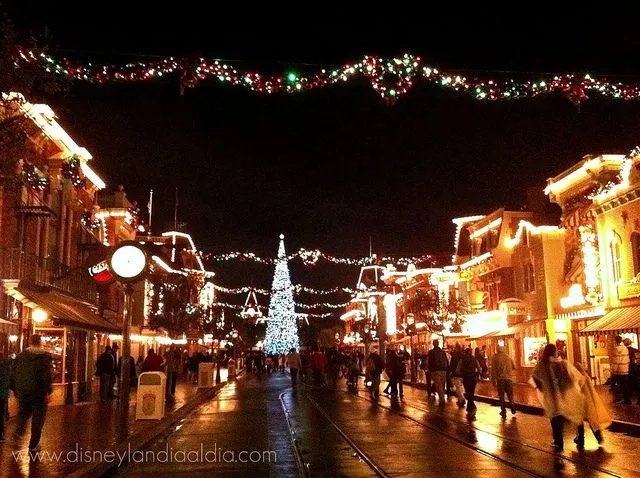 Un Día con Lluvia en el Disneyland Resort - Segunda parte ...