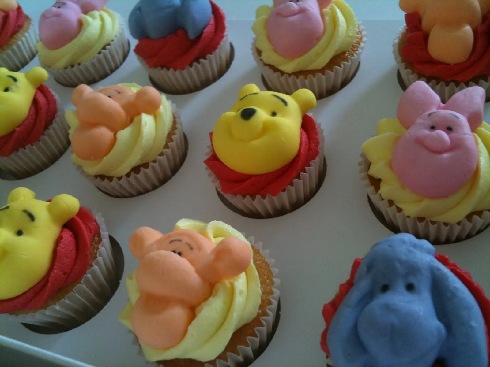 Lottie's Cupcakes, Cambridge: Winnie the Pooh cupcakes