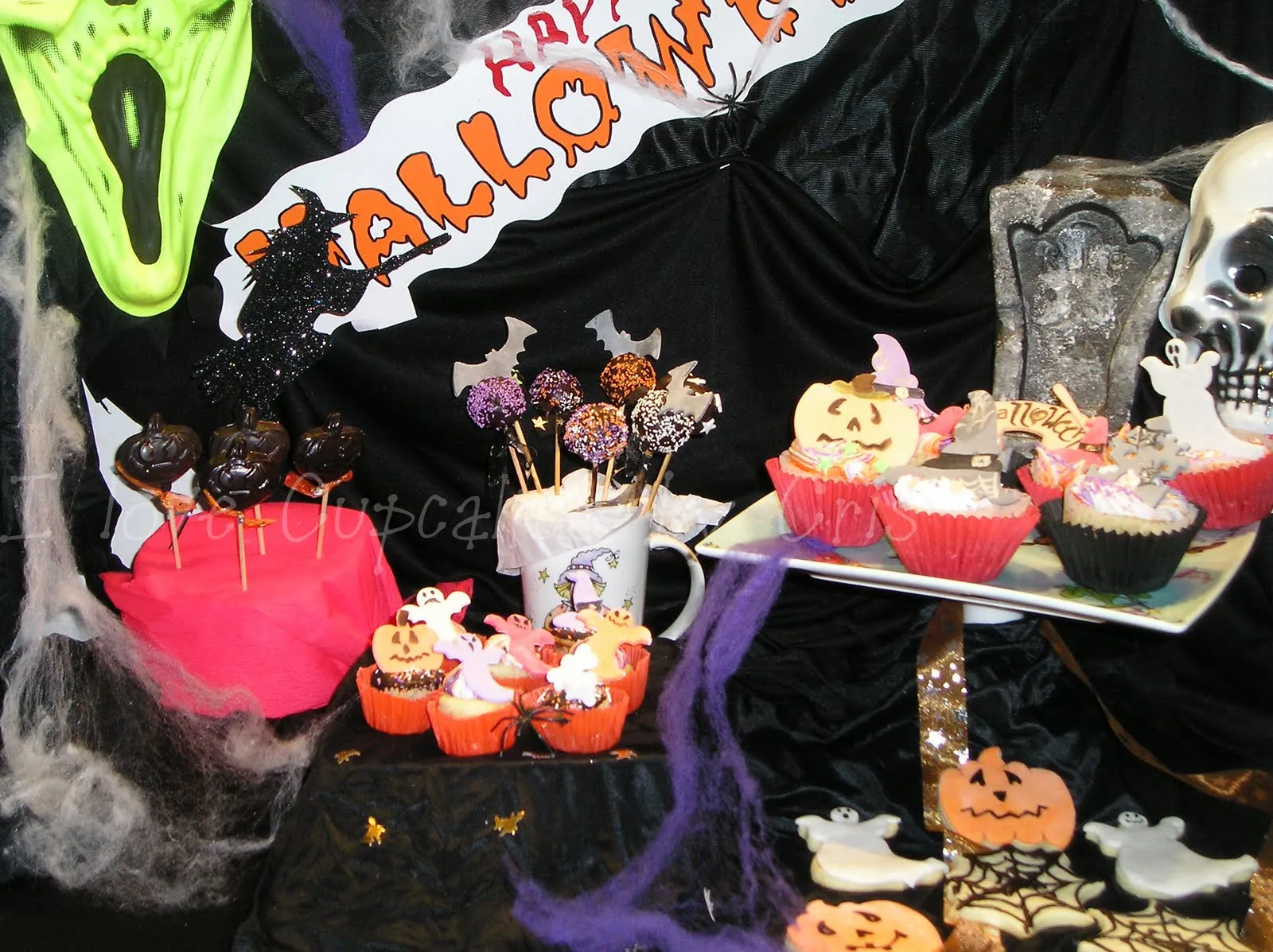 I love Cupcakes: Halloween!!!!