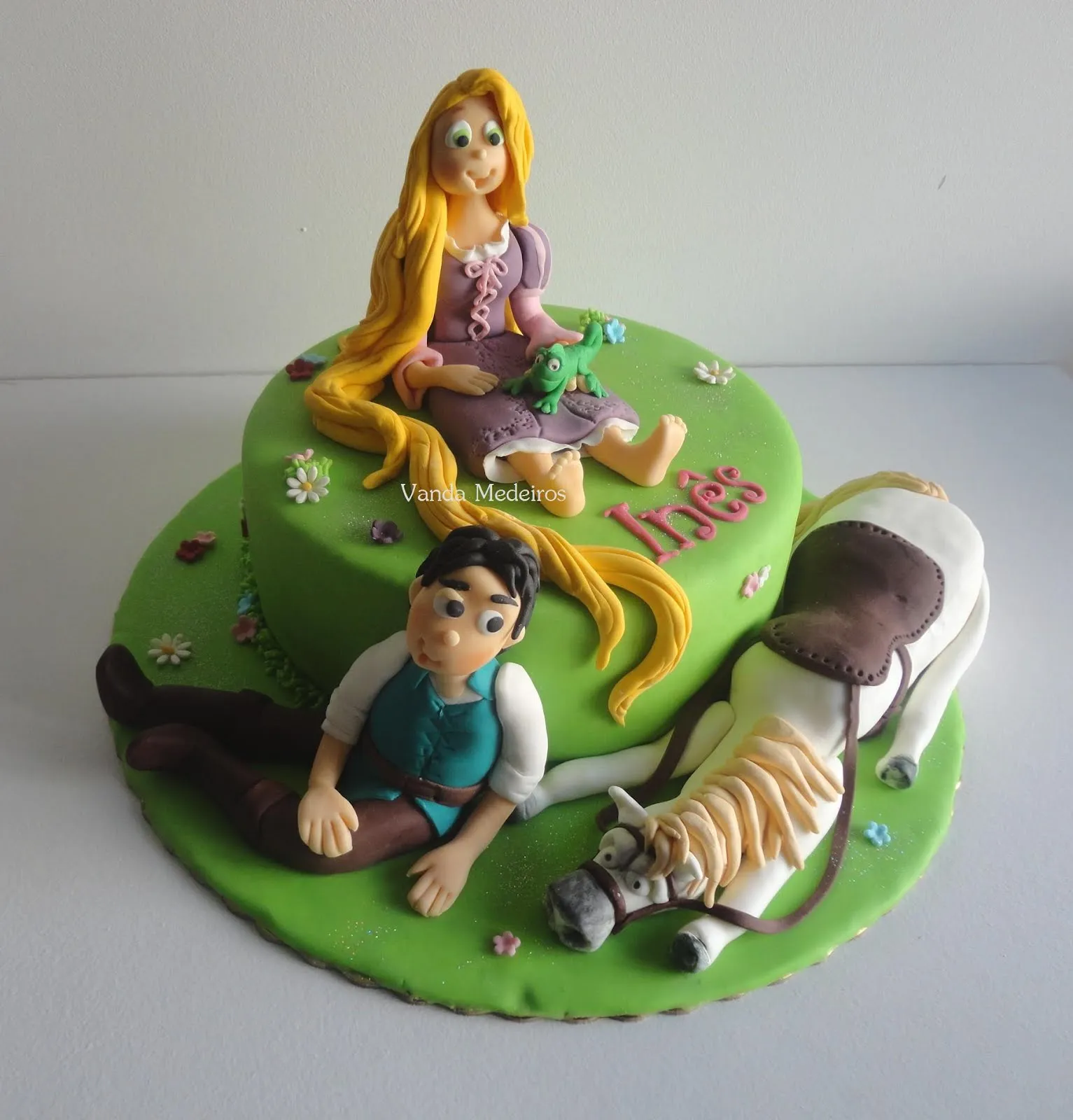 LOVE FOR CAKE: Bolo Rapunzel II