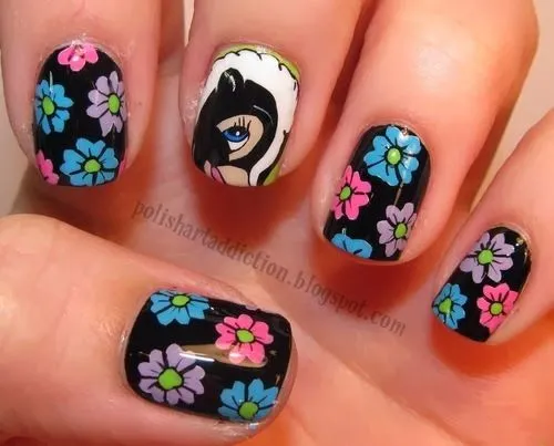 lovenailartdesign: Disney nails.