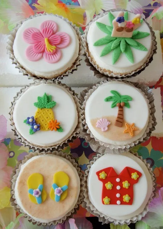 Luau Edible Fondant Cupcake Topper by KonfectionKreations on Etsy ...