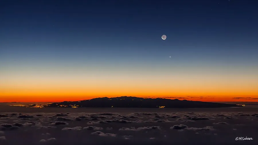 Lunas y estrellas en las banderas ~ Tot Astronomia | Blog dedicado ...