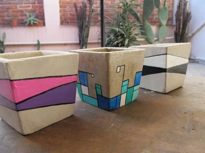 Macetas de cemento pintadas a mano | Zement, Beton, concrete ...