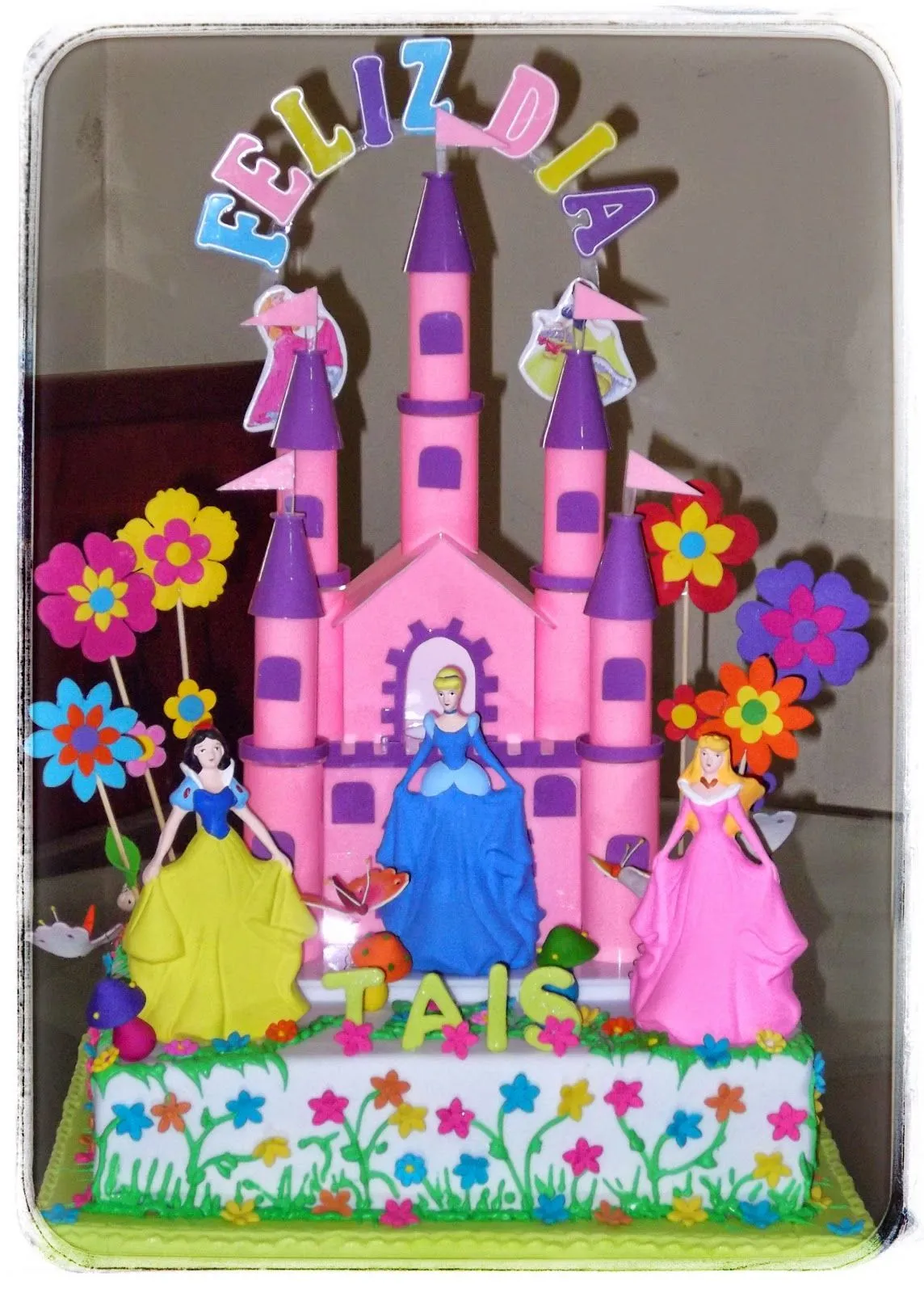 MAGIN CAKES (Tortas Gina): TORTA DE PRINCESAS