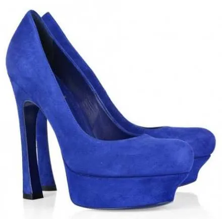 MAKEUPANDSTYLE: ZAPATOS Y ACCESORIOS COLOR AZUL ELÉCTRICO