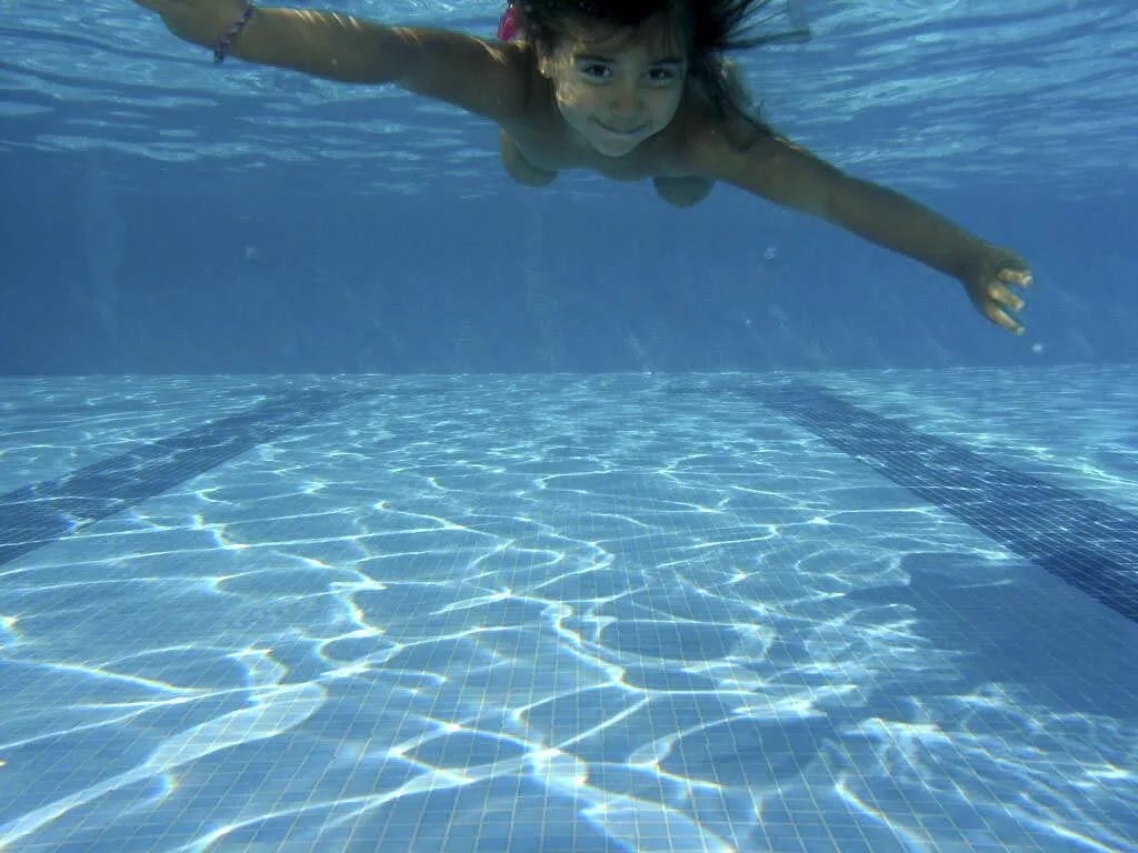 Mamá! Alan Turing está en el fondo de la piscina | Meditaciones ...