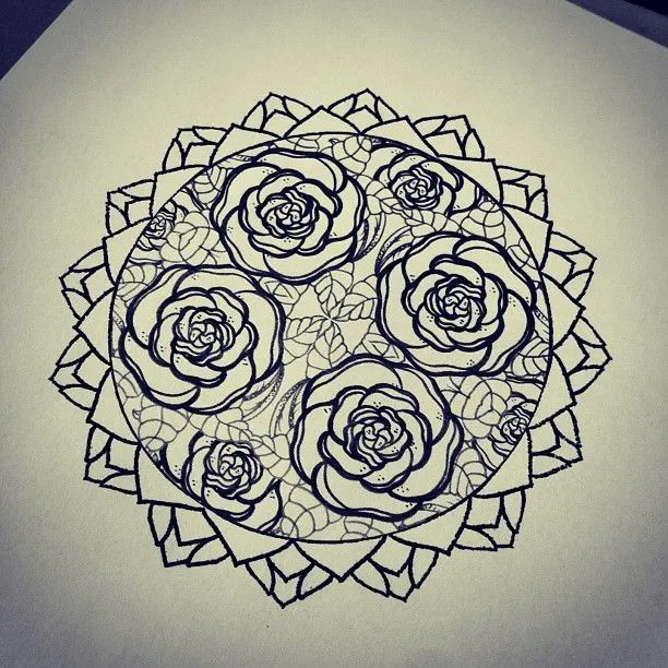 Mandala de Rosas | Tattoo ideas | Pinterest