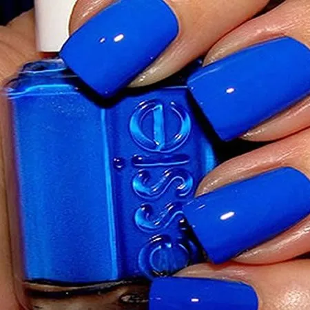 Todo Sobre Manos y Pies: Uñas pintadas y Decoradas con color Azul