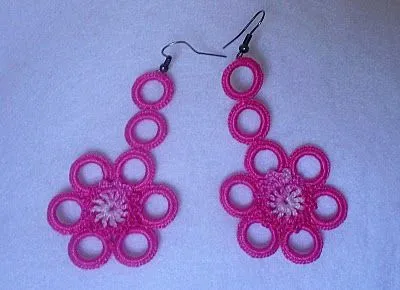 DE MIS MANOS TEJIDOS Y MAS...: Lindos aretes a crochet