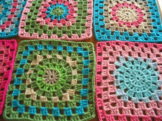 Manta de crochet de cuadrados grandes | Flickr - Photo Sharing!