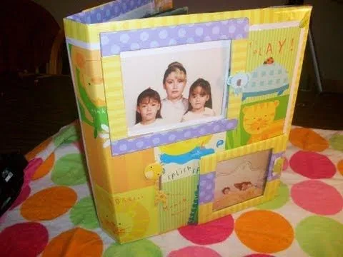 Manualidad reciclaje: Forro y decoracion de album o carpeta. - YouTube
