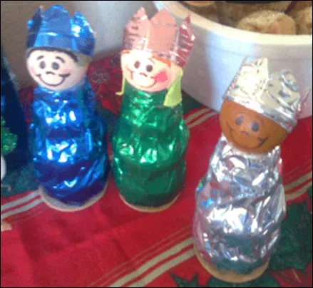 Manualidades de Aurora: Nacimiento con botecitos de jugo para ...