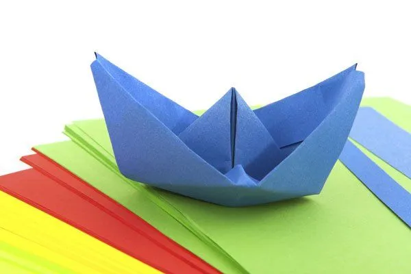 Manualidades: Un barco de papel