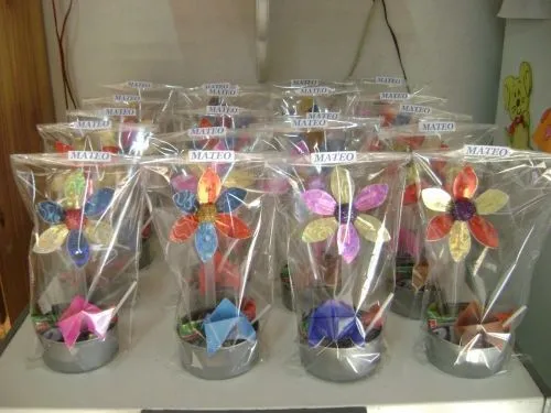 Manualidades para cumpleaños - Imagui | Proyectos que intentar ...