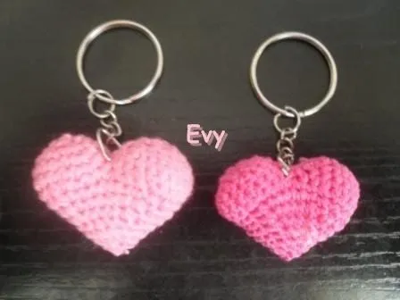 Manualidades Evy: corazones en crochet
