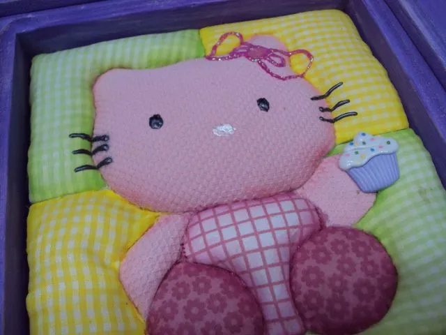 Mis manualidades: Falso Patchwork Hello Kitty