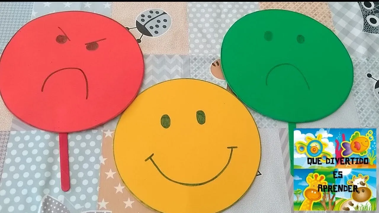 MANUALIDADES EN FAMILIA - CARITAS DE EMOTICONO CON GOMA EVA - YouTube