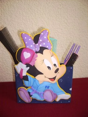  ... de Grupo de Labores y manualidades > Peinillero Minnie