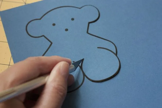 Manualidades para niños: invitaciones cumpleaños DIY