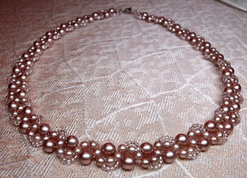 ZONA DE MANUALIDADES: Collares con Perlas