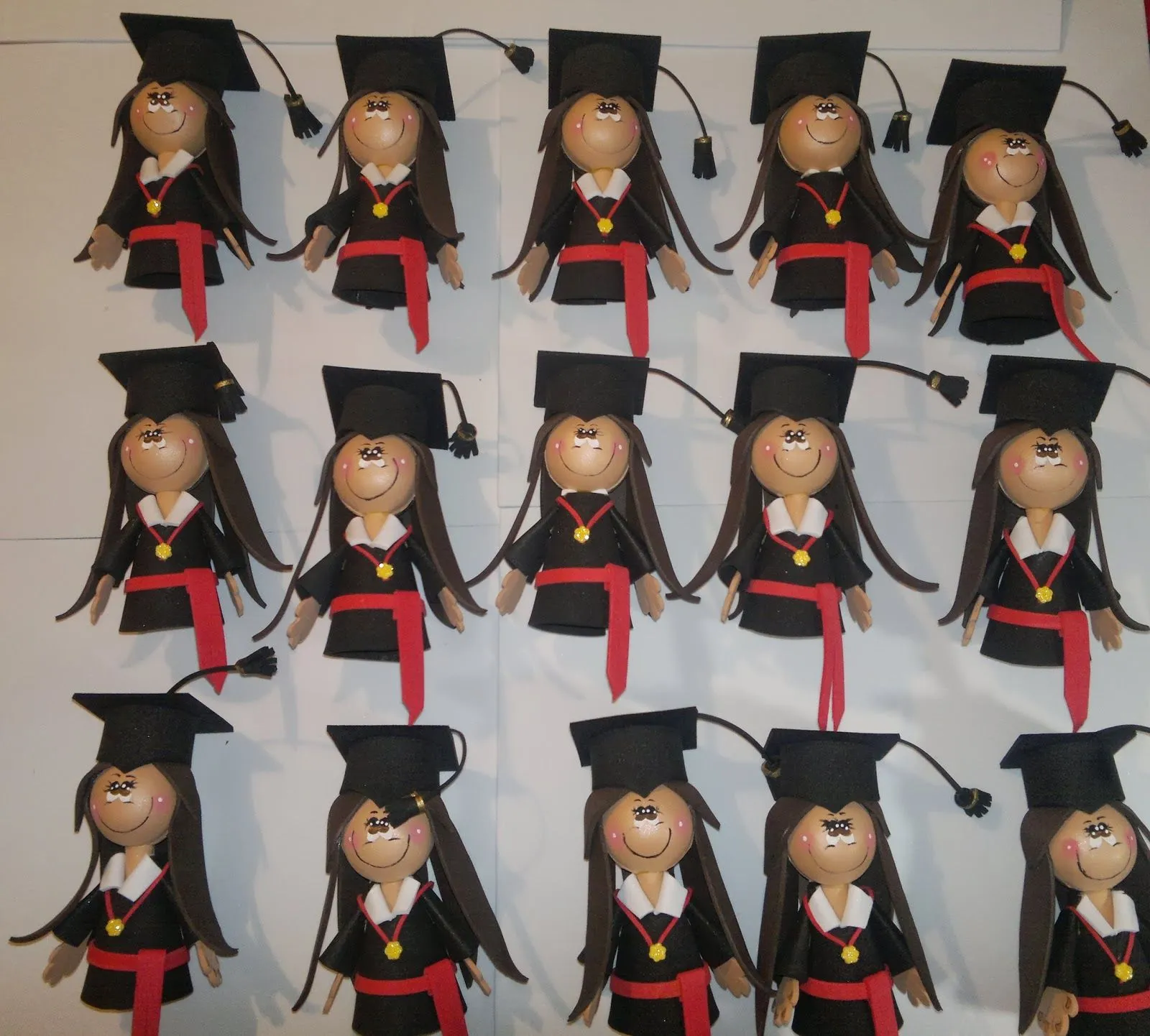 Manualidades TiendasOff: Fofulapiz Graduando