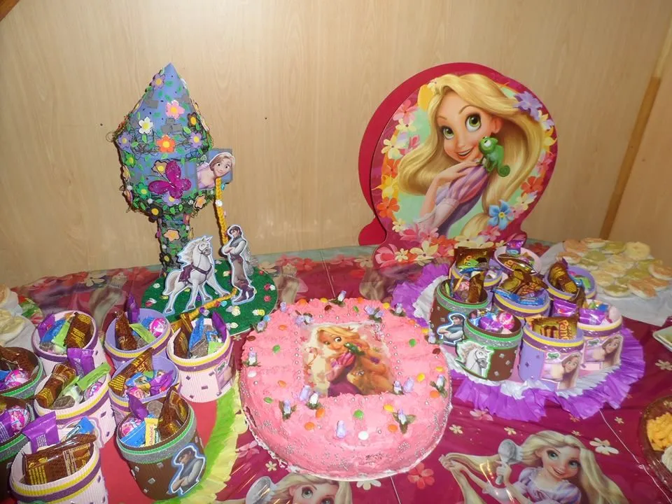 Manualidades VeritoP: Cumpleaños N°4 ¡¡¡ Antonia !!! "Enredados"