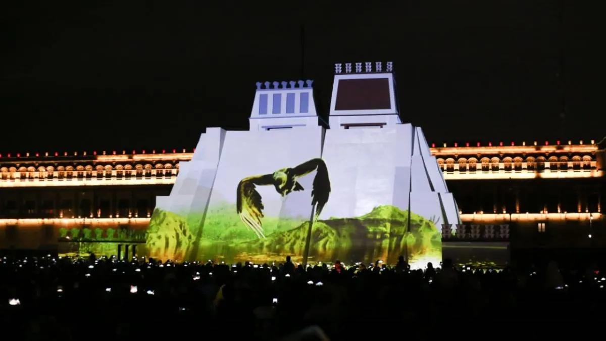 Maqueta del Templo Mayor: Así se vivió la presentación de la “Memoria Luminosa” en el Zócalo