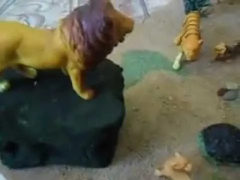 Maquetas de animales salvajes - Imagui