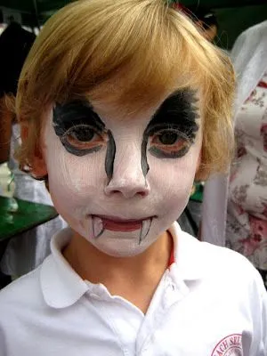 maquillaje de monstruos y terror para niños halloween - Disfraz casero